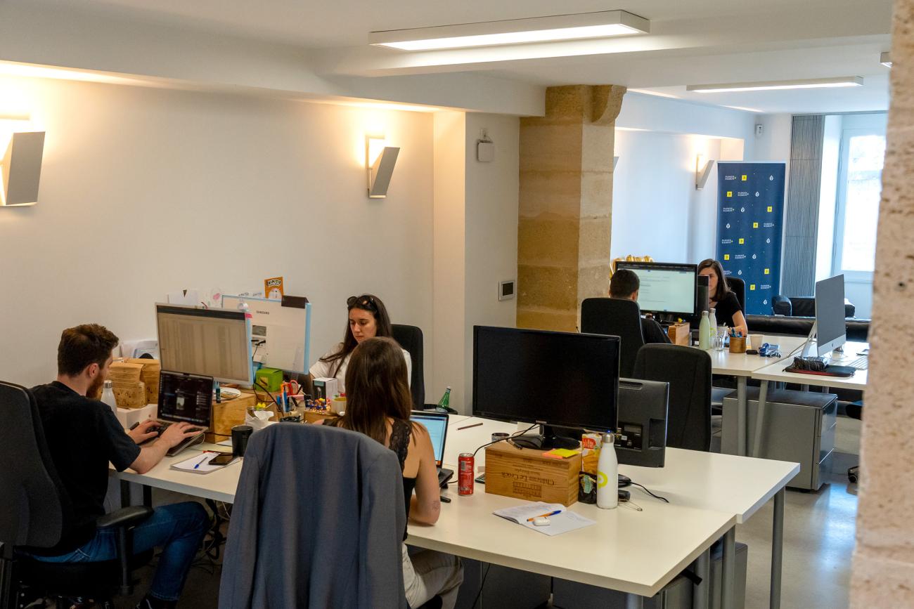équipe parker+parker dans les bureaux